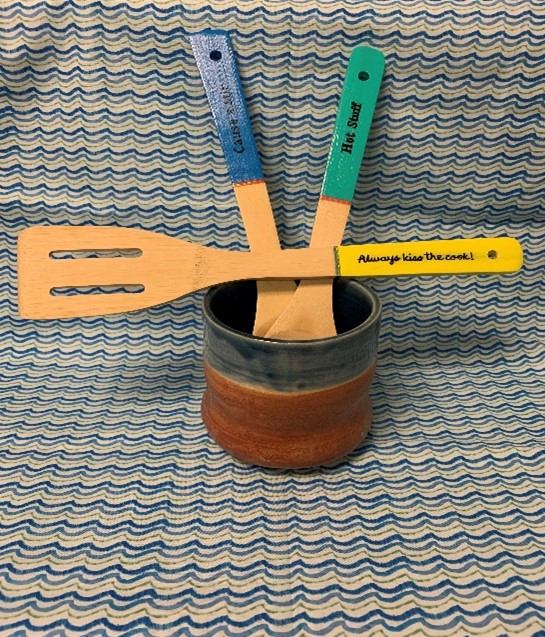 Image of completed utensil craft